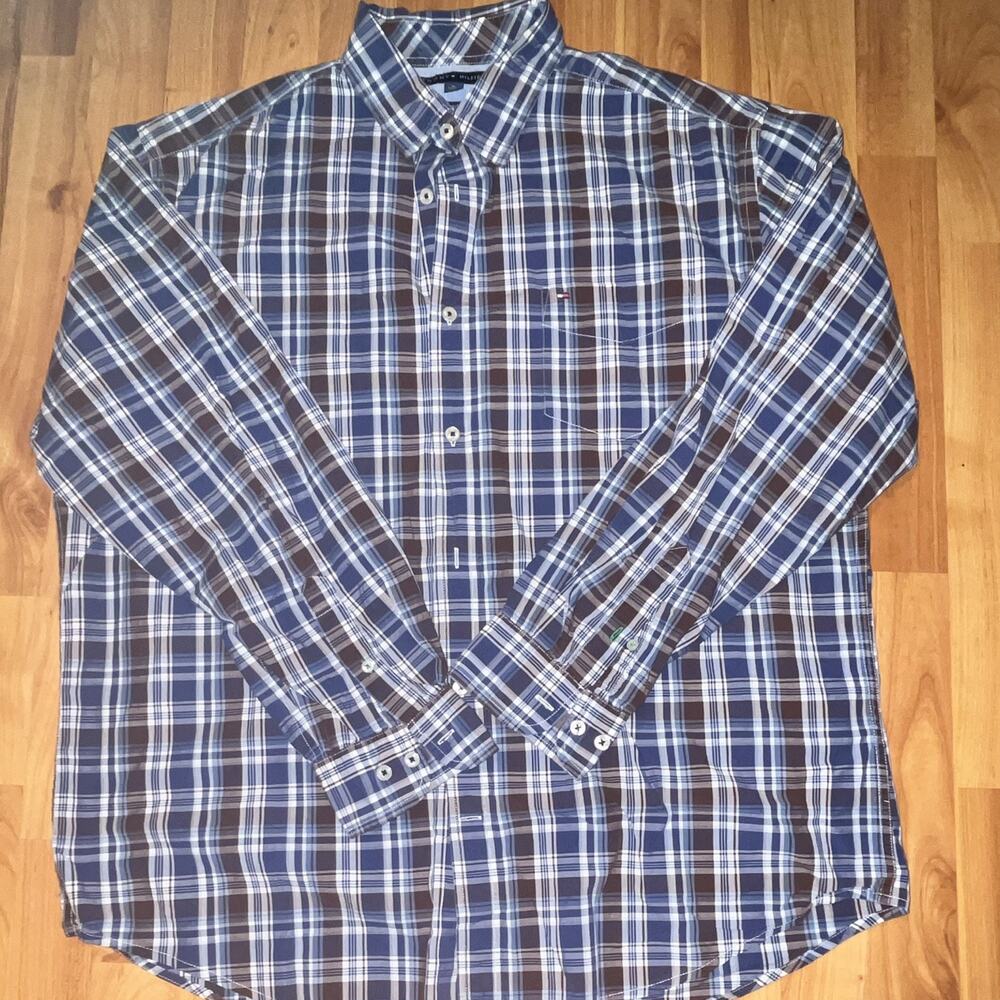 Tommy Hilfiger Classic Fit Men's XL Blue Brown White Plaid Long Sleeve Shirt